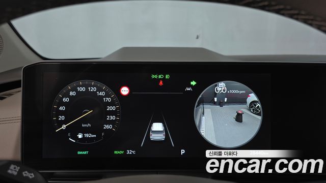 Kia Carnival (IV) HEV 4-Seater Hi Limousine Signature 2025 — фото 8