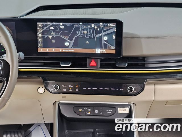 Kia Carnival (IV) HEV 4-Seater Hi Limousine Signature 2025 — фото 22