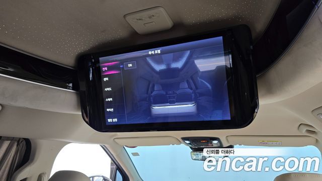 Kia Carnival (IV) HEV 4-Seater Hi Limousine Signature 2025 — фото 35