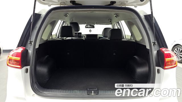 Kia Niro Plus Air 2023 — фото 20