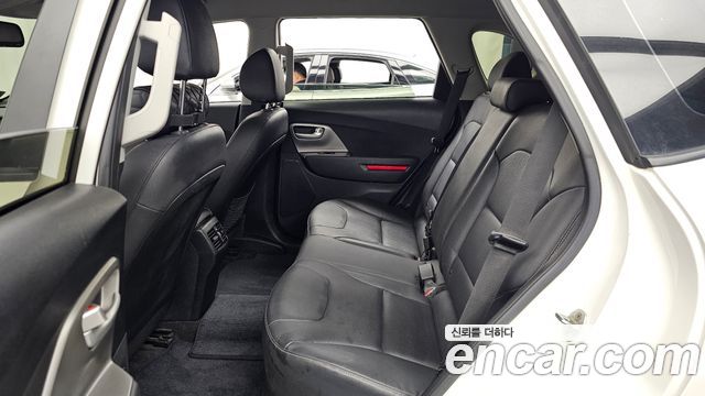 Kia Niro Plus Air 2023 — фото 26