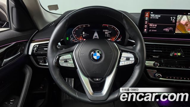 BMW 5 Series (G30) 520i Luxury 2023 — фото 13