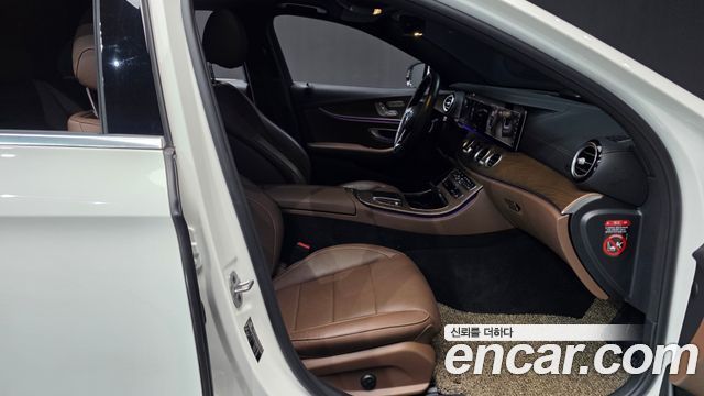 Mercedes-Benz E-Class (W213) E250 Exclusive 2021 — фото 11