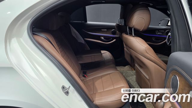 Mercedes-Benz E-Class (W213) E250 Exclusive 2021 — фото 12