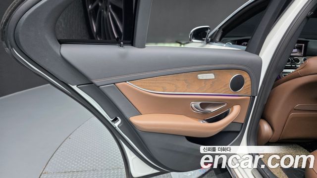 Mercedes-Benz E-Class (W213) E250 Exclusive 2021 — фото 25