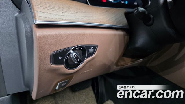 Mercedes-Benz E-Class (W213) E250 Exclusive 2021 — фото 35