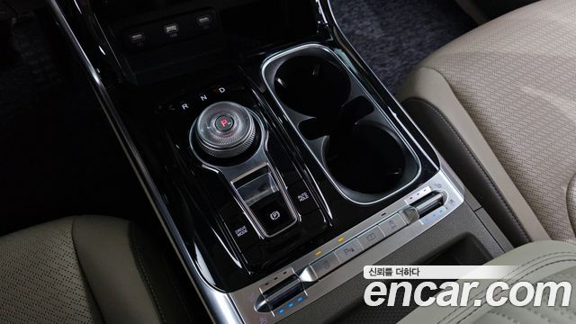 Kia Carnival (IV) Diesel 7-Seater Signature 2021 — фото 9
