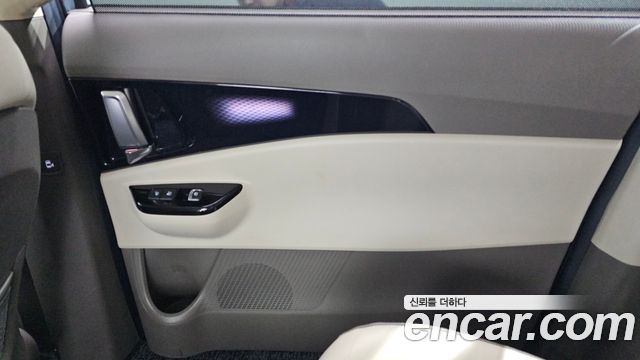 Kia Carnival (IV) Diesel 7-Seater Signature 2021 — фото 25