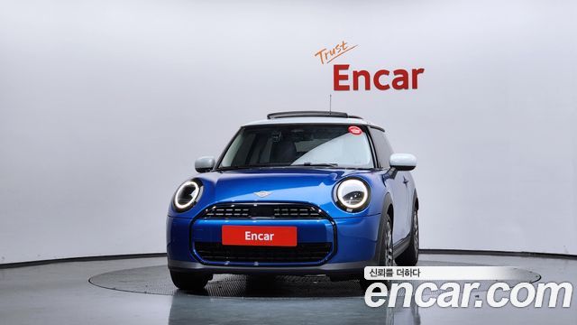 MINI Cooper C (IV) Classic 2025 — фото 3