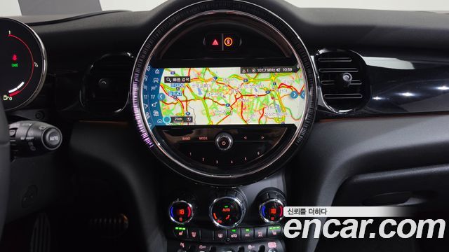 MINI Cooper S JCW Launch Pack Third Generation 2023 — фото 12
