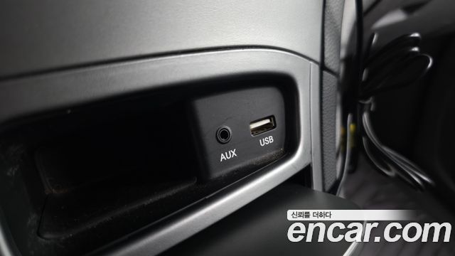 Hyundai Grand Starex Van 3-Seater Smart 2021 — фото 19