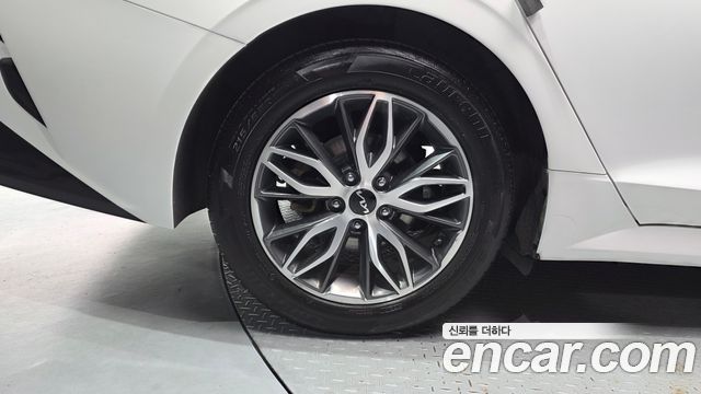 Kia K5 (III) 2.0 LPI(Renter car) Trandy 2023 — фото 5