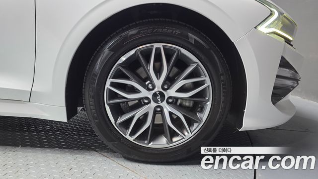 Kia K5 (III) 2.0 LPI(Renter car) Trandy 2023 — фото 21