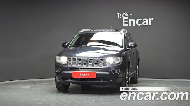 Jeep Compass 2.4 Limited 1st 2015 — фото 3