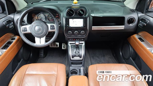 Jeep Compass 2.4 Limited 1st 2015 — фото 7