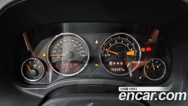 Jeep Compass 2.4 Limited 1st 2015 — фото 8