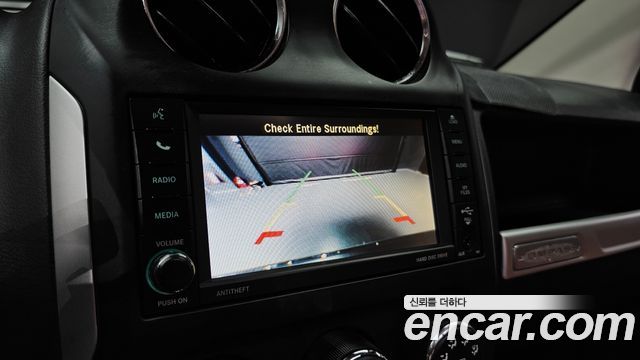 Jeep Compass 2.4 Limited 1st 2015 — фото 15