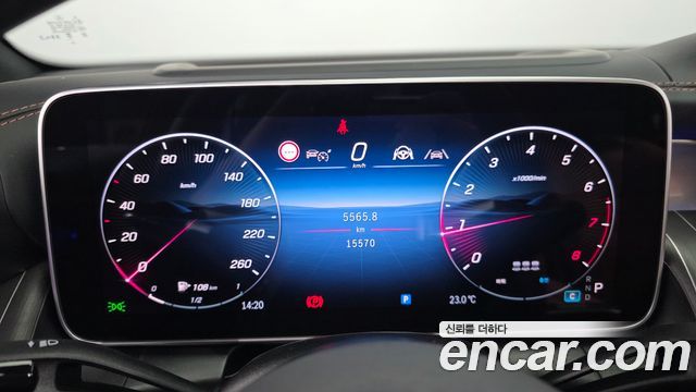 Mercedes-Benz GLC-Class (X254) GLC300 4MATIC Coupe 2025 — фото 8