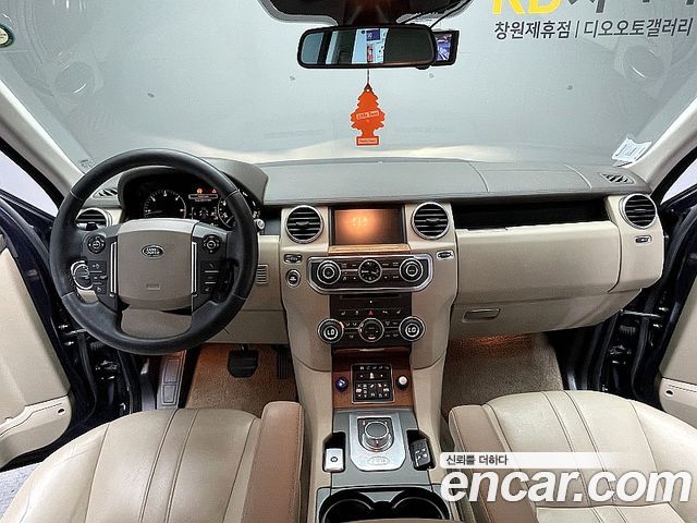 Land Rover Discovery 4 3.0 SDV6 SE 2015 — фото 7