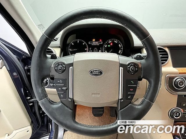 Land Rover Discovery 4 3.0 SDV6 SE 2015 — фото 15