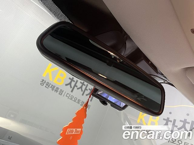 Land Rover Discovery 4 3.0 SDV6 SE 2015 — фото 16
