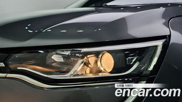 Renault Korea SM6 2.0 GDe LE 2017 — фото 22