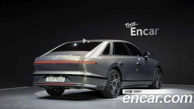 Hyundai Grandeur Hybrid (GN7) Exclusive 2023 — фото 2