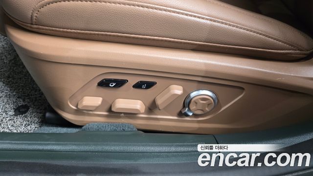 Hyundai Grandeur Hybrid (GN7) Exclusive 2023 — фото 37