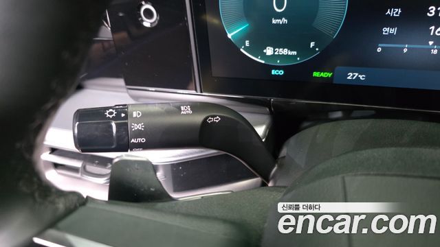 Hyundai Grandeur Hybrid (GN7) Exclusive 2023 — фото 43