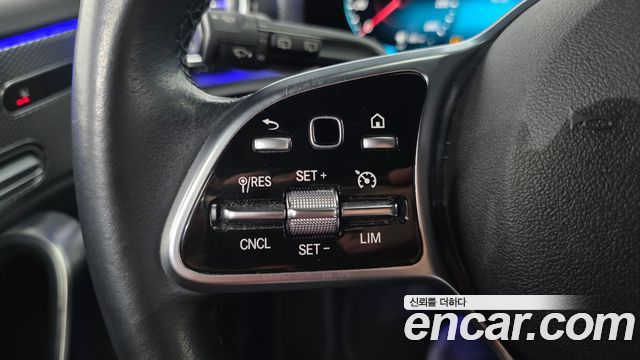 Mercedes-Benz A-Class (W177) A220 Hatchback 2022 — фото 18