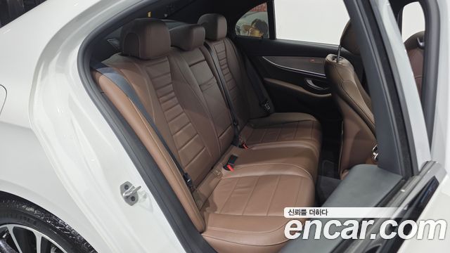 Mercedes-Benz E-Class (W213) E250 Avantgarde 2020 — фото 12