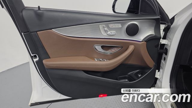 Mercedes-Benz E-Class (W213) E250 Avantgarde 2020 — фото 24