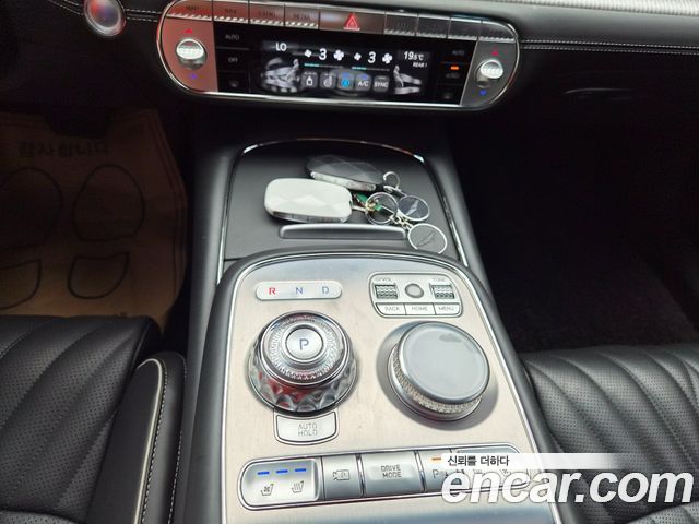 Genesis G90 (RS4) Gasoline 3.5 Turbo AWD 2022 — фото 17