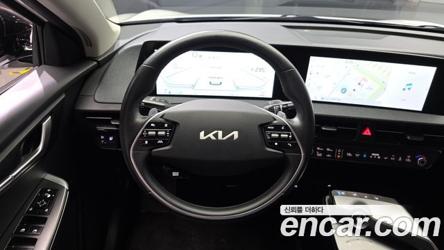 Kia EV6 Long Range Light 2024 — фото 13