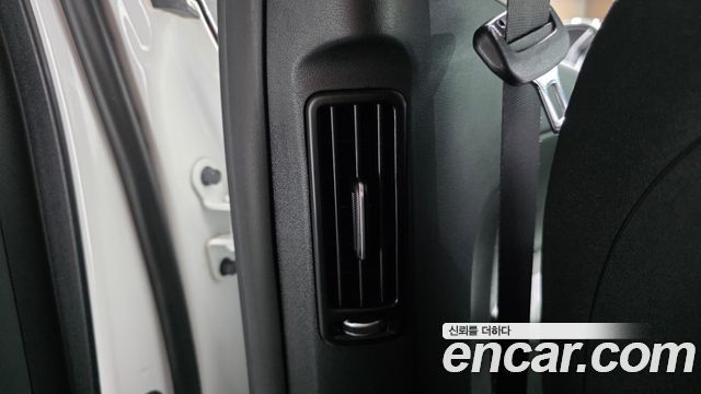 Kia EV6 Long Range Light 2024 — фото 16