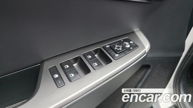 Kia EV6 Long Range Light 2024 — фото 29