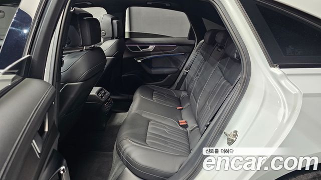 Audi A6 (C8) 45 TFSI Quattro Premium 2025 — фото 16