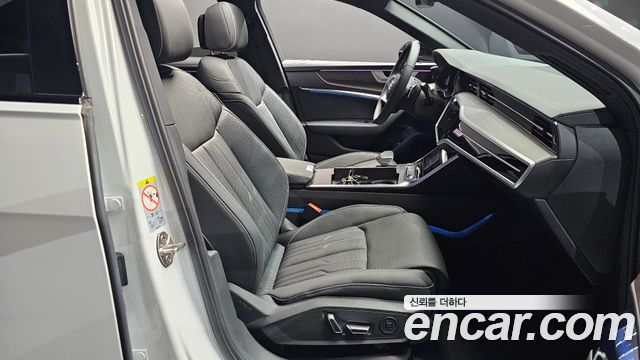 Audi A6 (C8) 45 TFSI Quattro Premium 2025 — фото 32