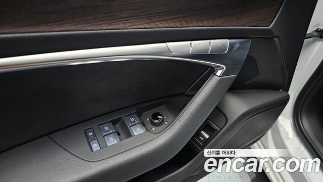 Audi A6 (C8) 45 TFSI Quattro Premium 2025 — фото 33