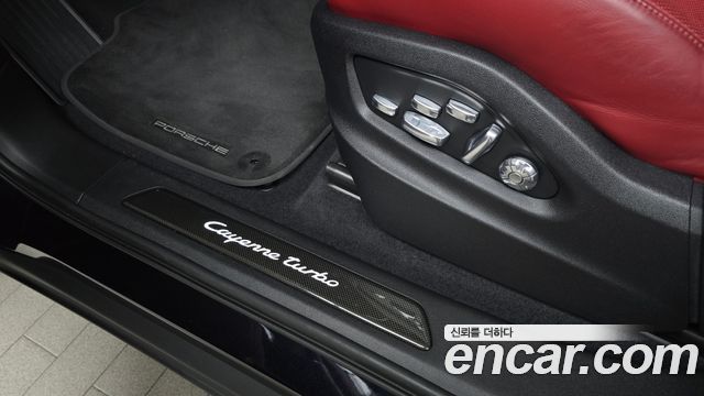 Porsche Cayenne (PO536) 4.0 Turbo Coupe 2020 — фото 19