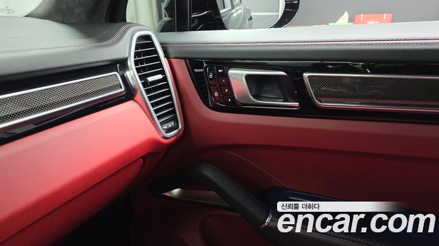 Porsche Cayenne (PO536) 4.0 Turbo Coupe 2020 — фото 34