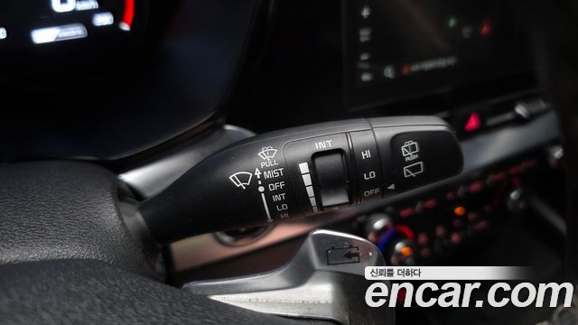 Kia Niro Plus Air 2023 — фото 19