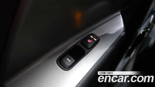 Kia Niro Plus Air 2023 — фото 20