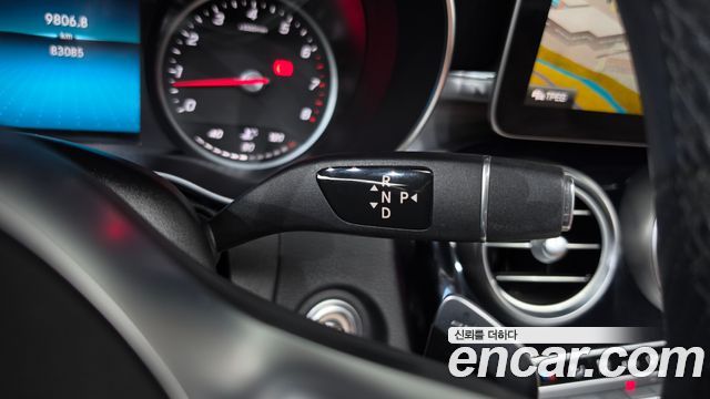 Mercedes-Benz C-Class (W205) C200 Cabriolet 2019 — фото 9