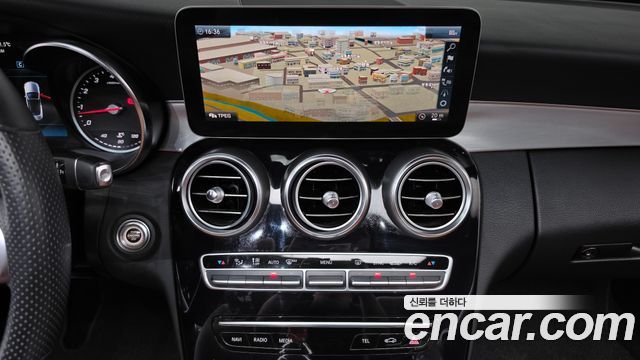 Mercedes-Benz C-Class (W205) C200 Cabriolet 2019 — фото 14