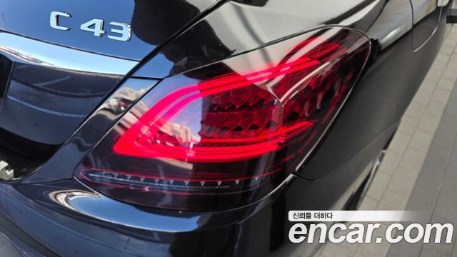 Mercedes-Benz C-Class (W205) C43 AMG 4MATIC 2020 — фото 23