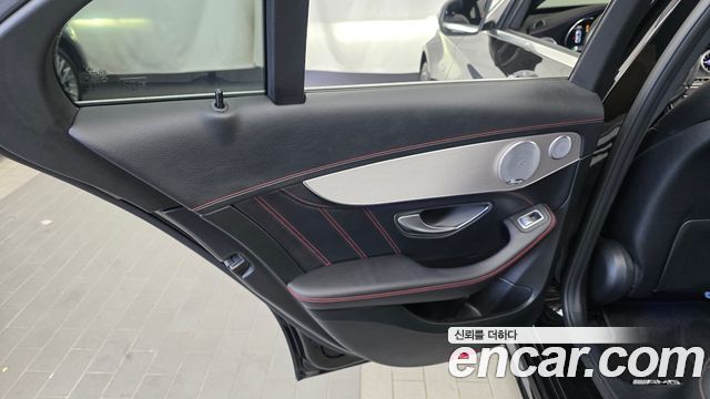 Mercedes-Benz C-Class (W205) C43 AMG 4MATIC 2020 — фото 25
