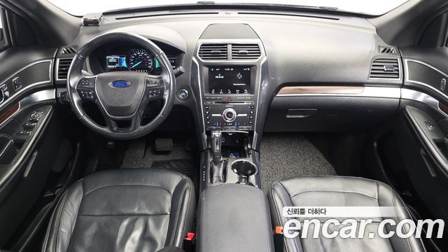 Ford Explorer 2.3 Limited 4WD 5th 2017 — фото 7