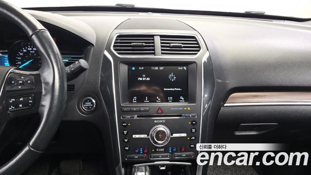 Ford Explorer 2.3 Limited 4WD 5th 2017 — фото 14