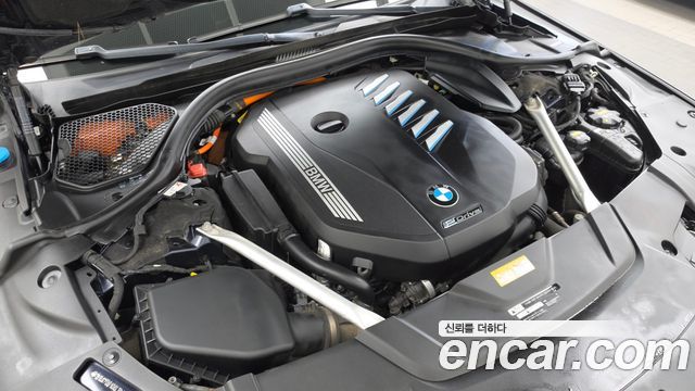 BMW 7 Series (G11) 745e iPerformance Design Pure Excellence 2020 — фото 6